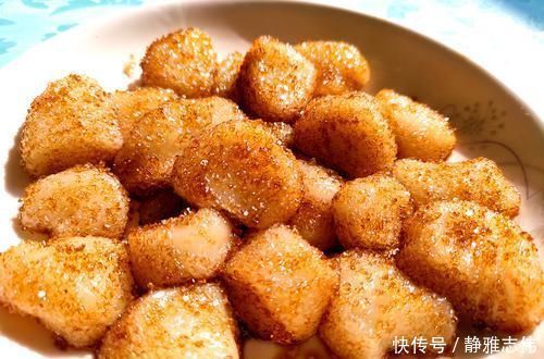 教你在家做糯米果,不煎不油炸,口感软糯,甜甜的好好吃