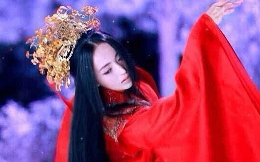 黄蓉|射雕中,她是欧阳锋第三任女人,武功远胜梅超风,给郭靖戴绿帽