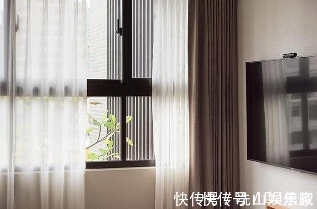 原木色|如何拥有高颜值的小户型这套80平原木风设计,玄关就很惊艳