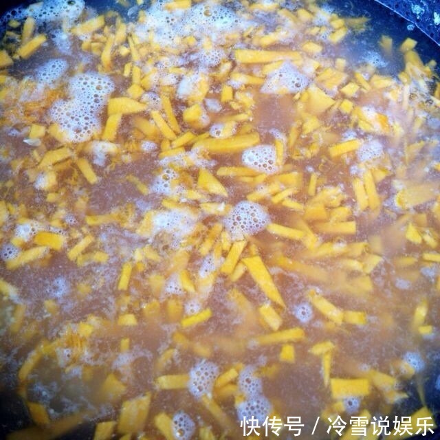 中年|难怪自己煮的小米粥不好喝,加它一起煮,好吃到爆,健康又养胃!