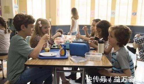 智力|孩子6岁前如果有这4个特征,表明孩子智商较高,父母不要忽视