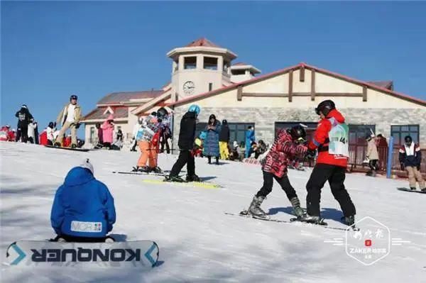 冰雪|前方高燃！亚布力新雪季开板首滑，一卡畅滑三山你还不快来“发烧”吗？