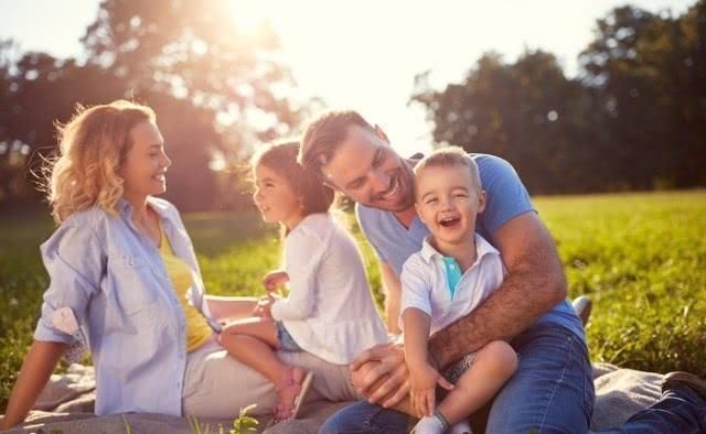难过时|孩子焦虑、不安怎么办家长学会这4点,轻松帮孩子控压,回归快乐