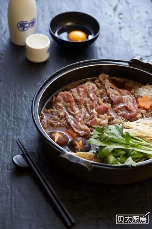 一人食的小火锅，每天都要不一样的好吃味，全身暖暖的！