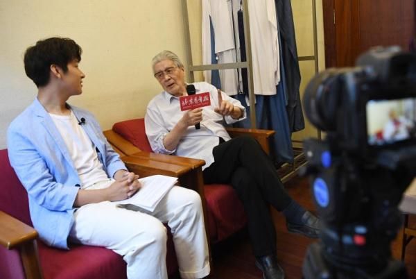 谈艺说戏话北京-谭门七代|影像蓝天野:尽扫铅华,舞台为真