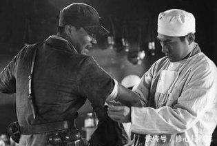 优秀|“少将”走在路上,一个乞丐叫他大名,刚要生气发现竟是自己弟弟