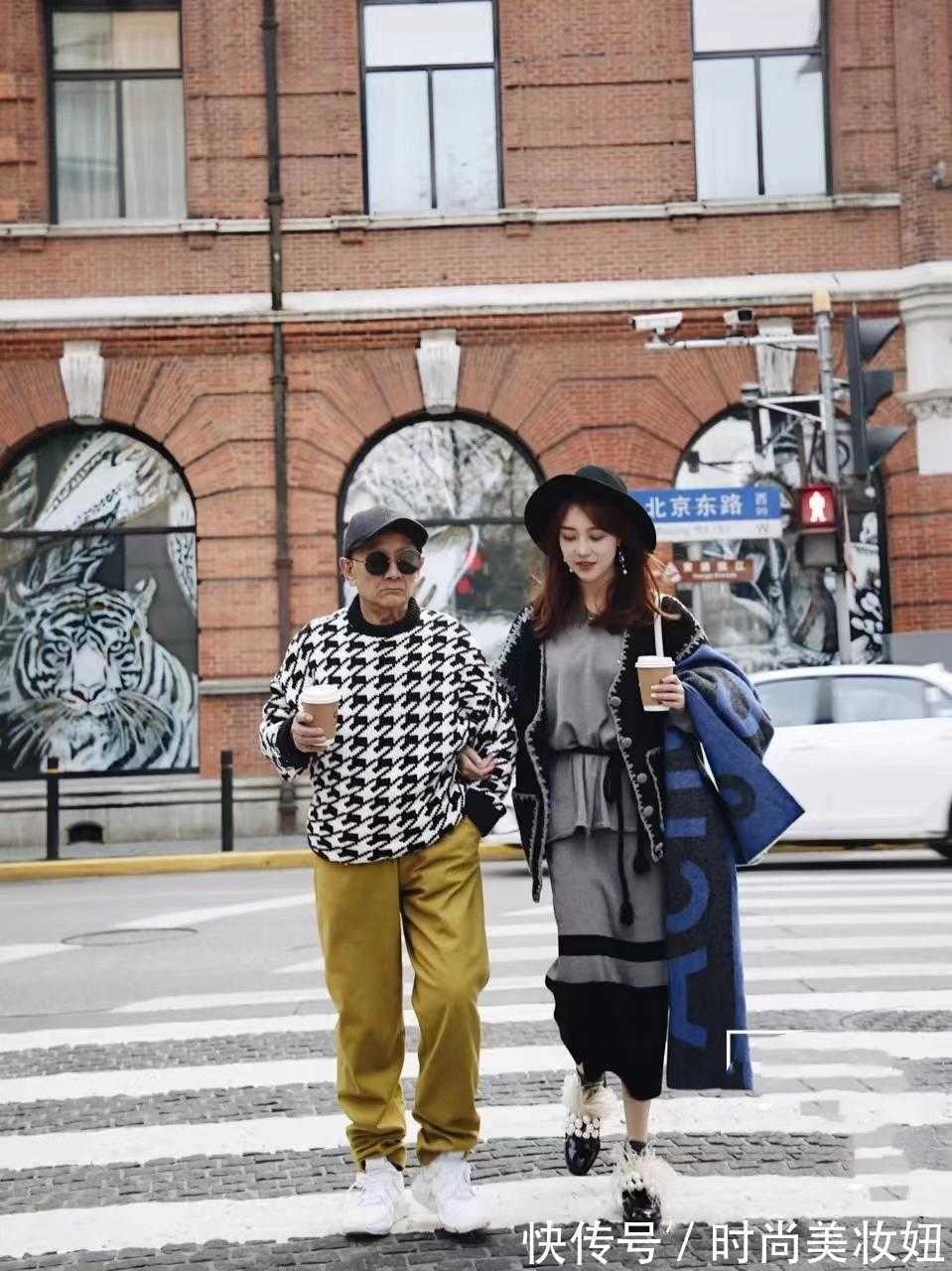 男性 这位“老爷爷”太时髦了,穿着比年轻人还洋气,气质又有活力