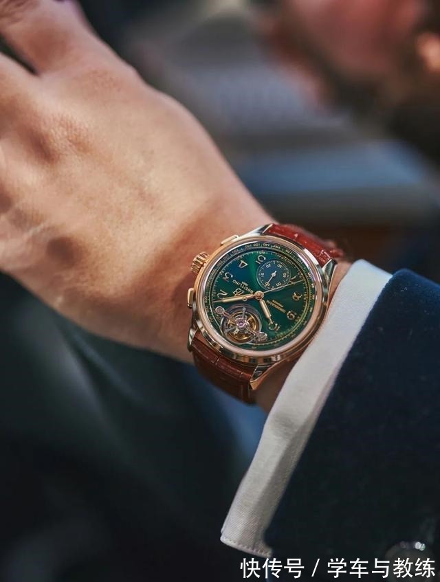 gt3 合作即将结束,宾利与百年灵推出腕表收官之作!