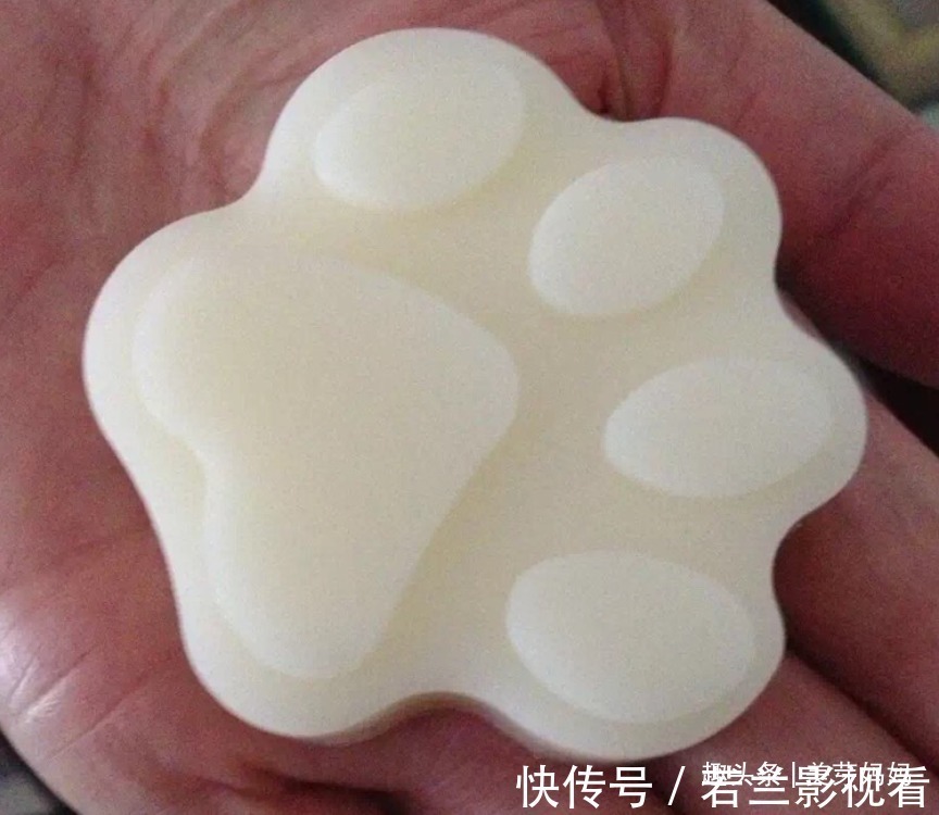 孩子|宝宝喝不完的母乳,可以给老公喝吗?过来人:倒掉也别让老公喝