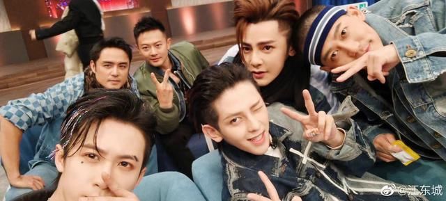 汪東城眩暈癥住院遺憾缺席舞臺 新節(jié)目挑戰(zhàn)喜劇獲期待