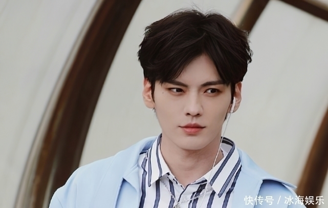 黄旭熙叫杨颖姐姐，郑恺直呼她小名，毕雯珺对她称呼令观众爷青回