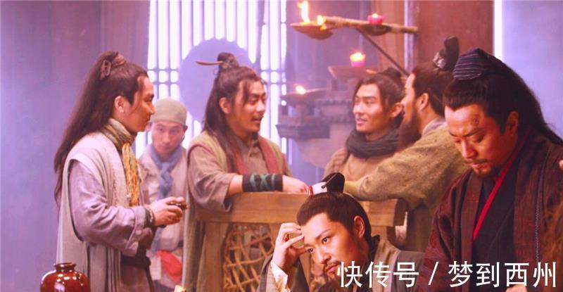 宋江!梁山有一位好汉,其实是“朝廷奸细”,施耐庵在取名时就已经透露