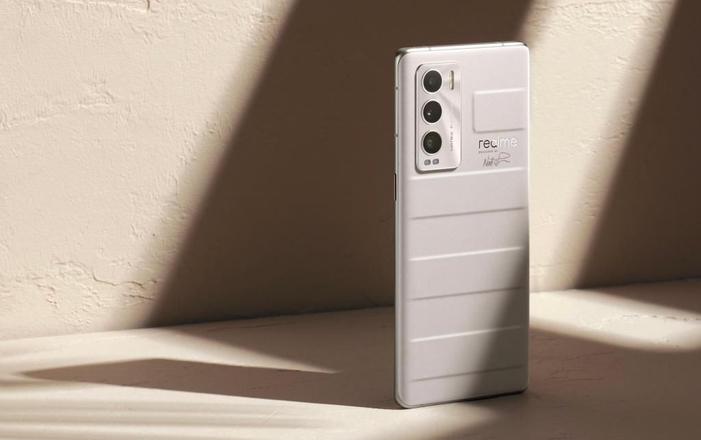 系列|Realme GT 再推深泽直人加持的大师系列