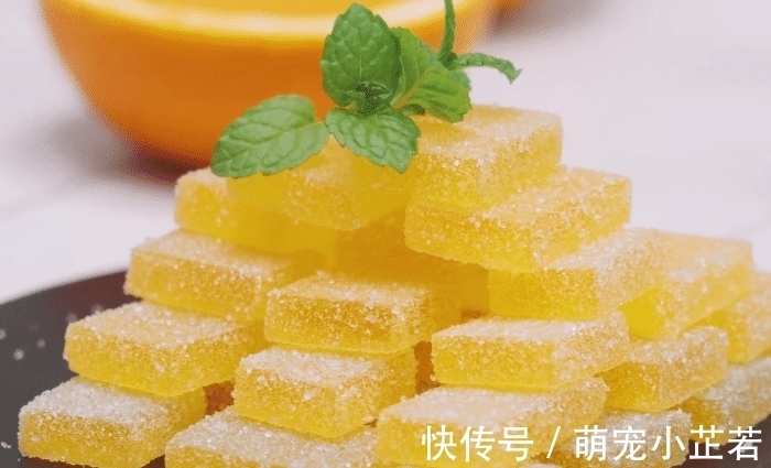 孩子想吃水果糖?在家教你简单做,一斤鲜橙做一大盘,香甜又营养