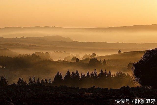 潇潇暮雨！这是一首罕见的六言古诗，总共四句，两两对仗工整，出自杜牧之手