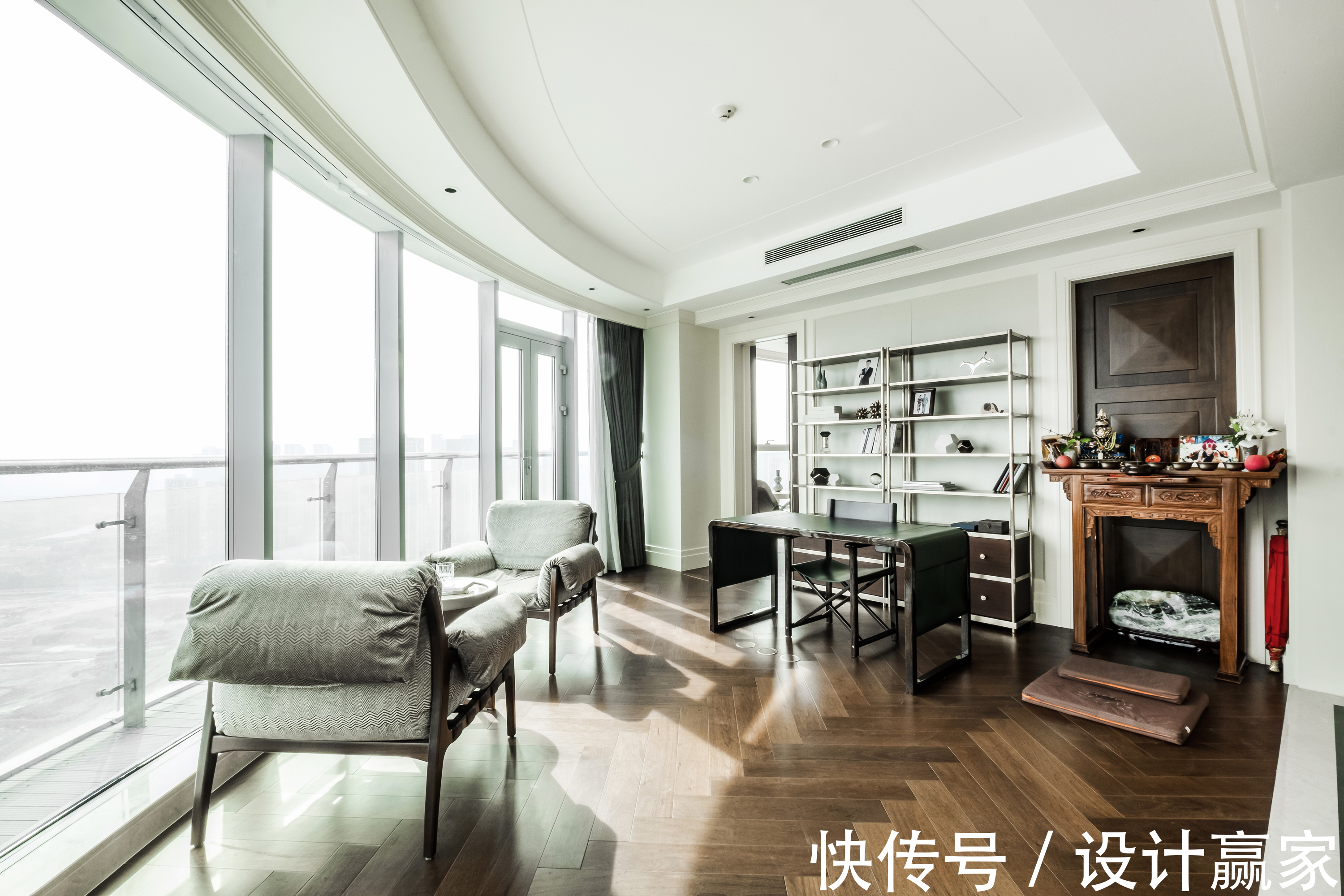 向阳面|300㎡现代大平层，动感书房+阳光浴室，令人羡慕的品质生活