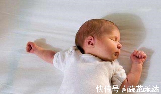 脊柱|影响宝宝脊柱发育的错误做法,家长要收藏了