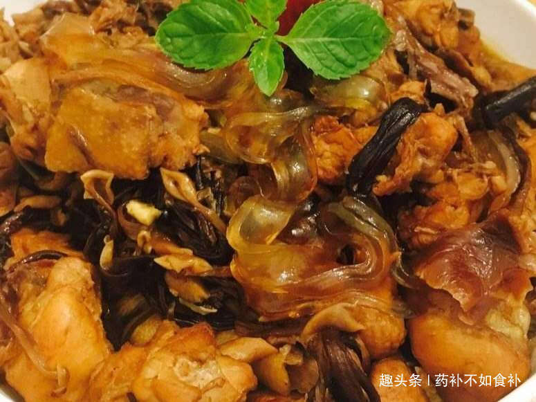 小鸡炖蘑菇|北方妈妈常给孩子吃的菜,补充营养,喷香下饭,增强抵抗力身体棒