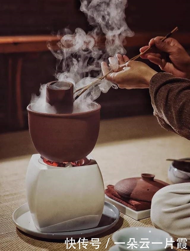 一个大唐孤儿的人气励志版图:陆羽不止是