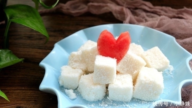 清凉营养的甜品自己做,香甜不腻、健康营养,没有添加剂更好吃!