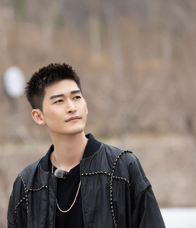 走红 全员尴尬只有她成功“洗白”,孟子义为何能靠“作”走红?