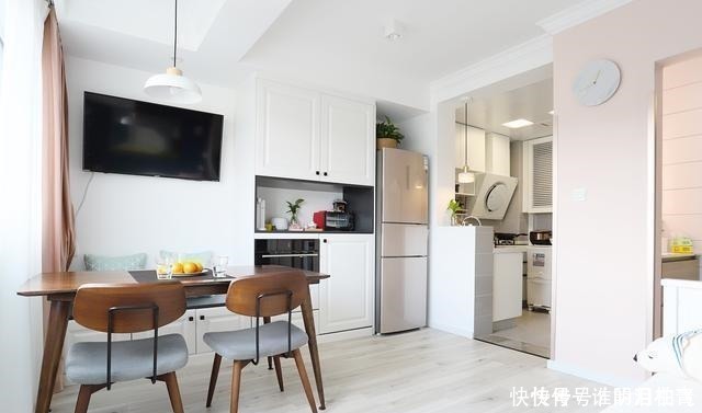 墙面|看腻了北欧风,43㎡一居室靠超美配色做到了优雅高级!