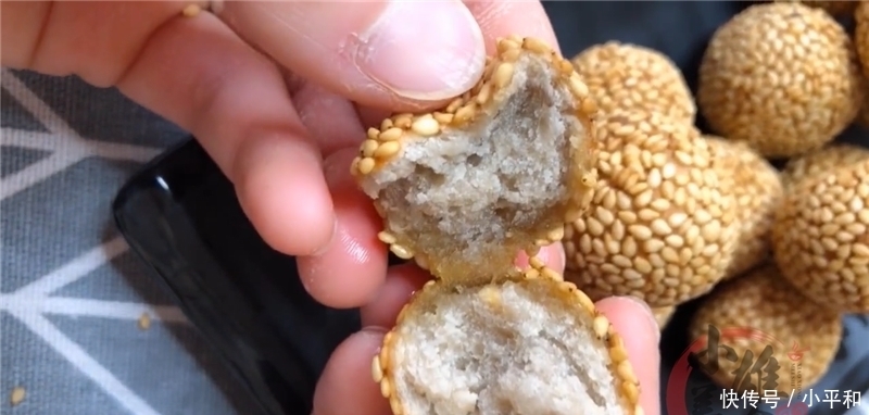 1勺面粉,2根香蕉教你独特做法,不蒸也不烙营养解馋,拿肉都不换