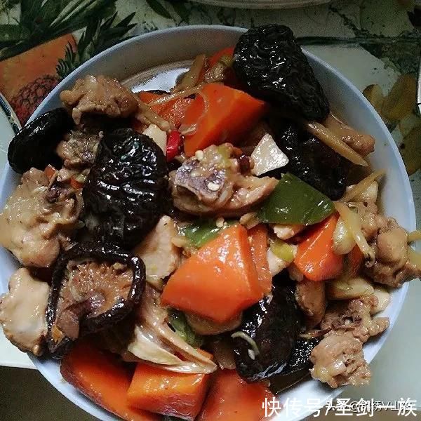 推荐非常开胃的12道家常菜，菜香汁浓，在家也能完美呈现