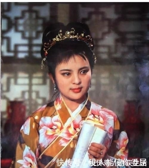 王熙凤!探春为何能列金陵十二钗第3位?黛玉用一个字评价,堪称一针见血