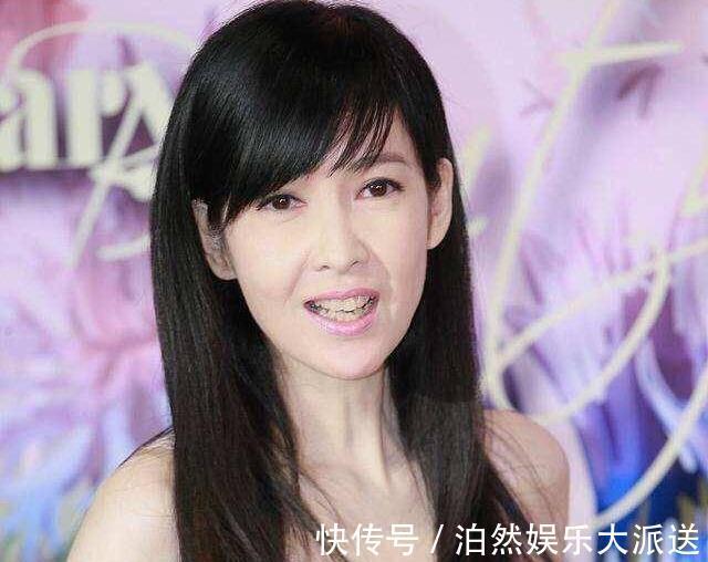 海浪卷 50岁女人别被这4款“大妈发型”迷惑，自以为时髦，其实很土气