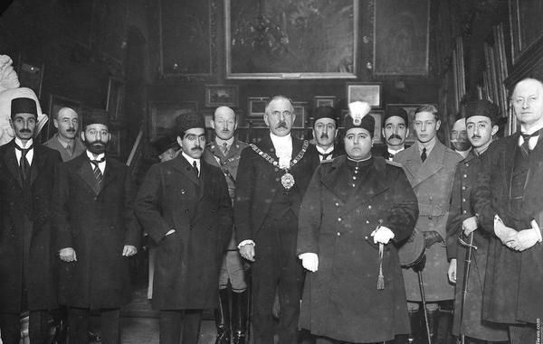 礼萨汗|1979年1月16日,巴列维王朝结束在伊朗的统治