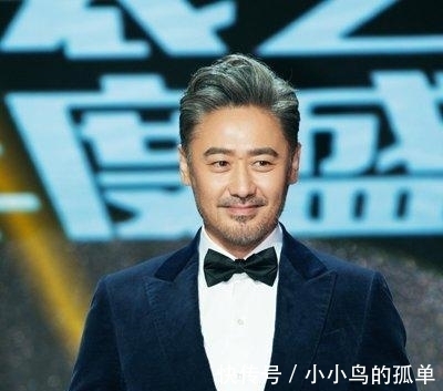 寸头 男人30岁以后，发型怎么剪才合适？试试这4款造型，时尚又魅力