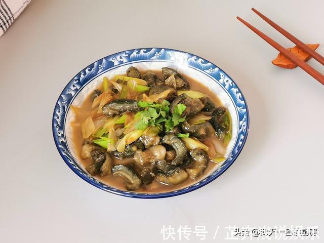 汤汁|家常葱烧海参,不用高汤,做法简单又省时间,上桌汤汁都不剩