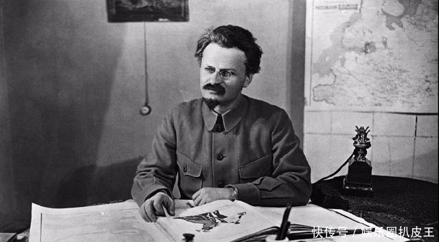 社会主义|列宁逝世后，斯大林靠什么击败托洛茨基