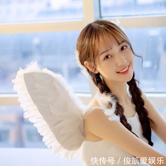 玲珑骰子安红豆!温庭筠很著名的一首诗,巧用双关、脑洞别致,其中14字成为经典