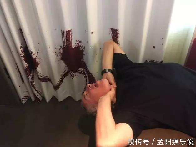 出国度假的我,居然在酒店的窗帘上发现了一些诡异的花纹