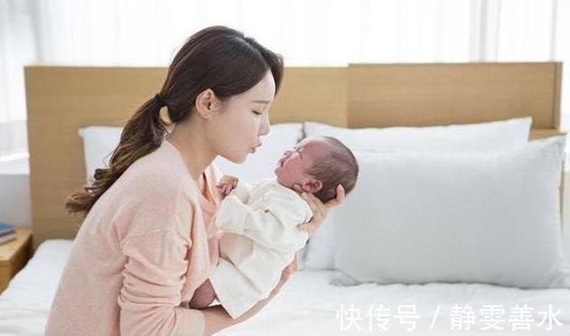 举动|李玫瑾教授:宝宝睡觉时有这3个举动,暗示大脑发育快,智商更高