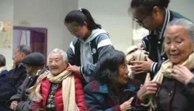 颈椎|小小桑叶竟化解颈椎病赶走头晕手麻，多年颈椎病竟被它治好了