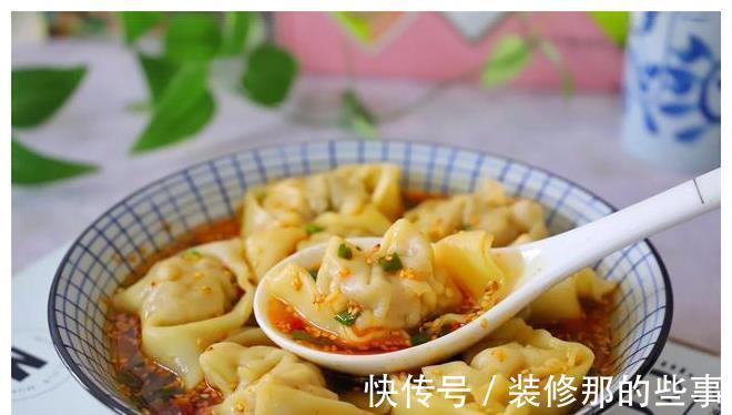 酸汤|酸汤馄饨好不好吃，汤汁是关键，教你调制方法，酸辣开胃，太香了