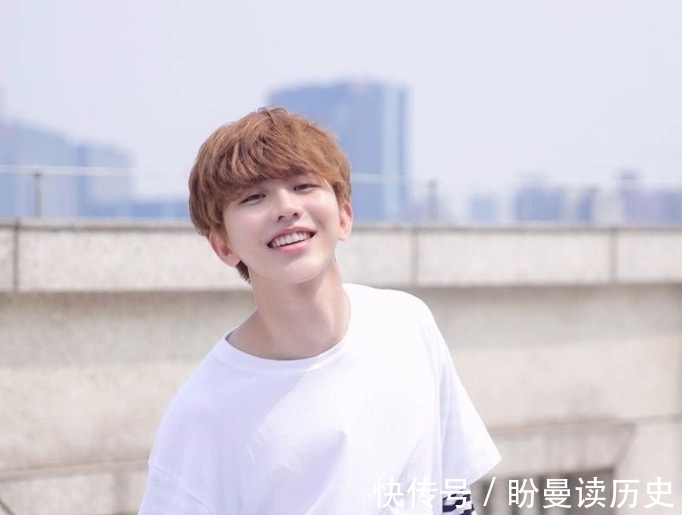 蔡徐坤|偶练结束三年:蔡徐坤见到周洁琼称呼都变了,彰显对老师的尊重