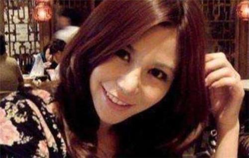 寶馬車|眾所皆知：貧賤夫妻百事衰！當年寧可坐在寶馬里哭的拜金女孩，近況如何？