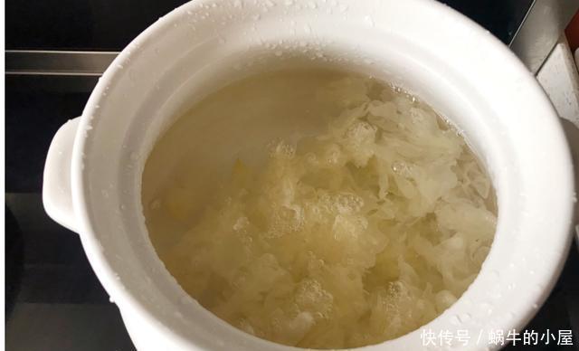 这菜,在市场碰见一买就是5斤,回家煲汤喝,滋润营养