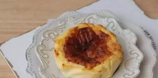 蛋糕这样做，简单又好吃，10分钟超快手，搅一搅，烤熟就能吃