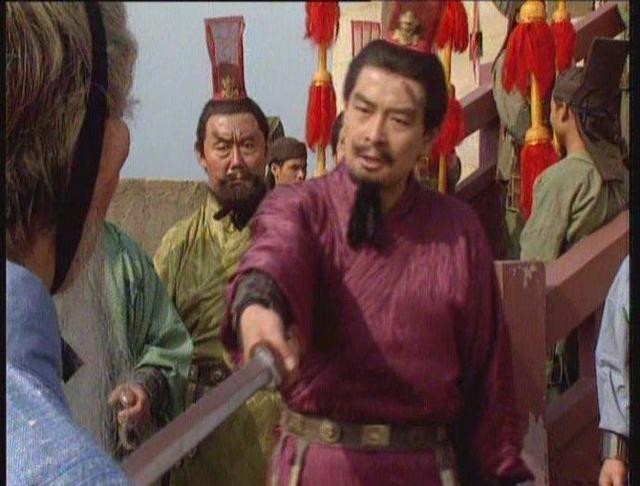 笮融|他是三国大恶棍，三杀救命恩人，逃难时却有数万民众跟随