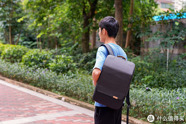 口袋|大学的书包该换新了!地平线8号零感背包使用分享