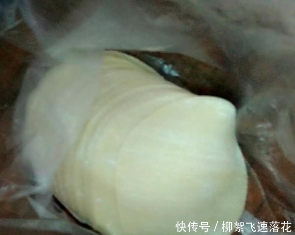 新鲜|拌韭菜馅,10人8人错,加入这两步,韭菜青脆仍不加水,真香