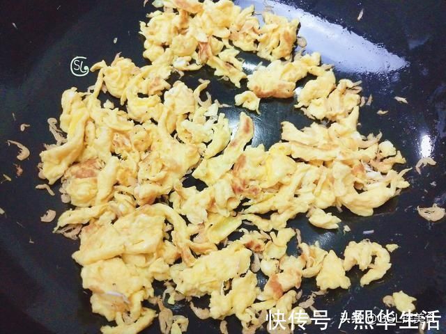 天冷，包饺子别只用白菜了，试试这样做，鲜美营养，超好吃