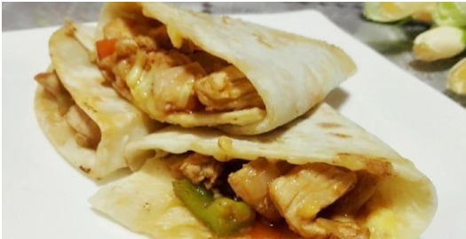 小侄儿来家里,给他们做了这道菜,刚上桌,儿子和他抢着吃