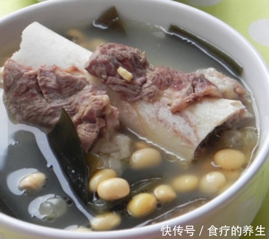 锅中加入适|猪身上最“营养”的部位,比猪肉好吃还便宜,看见不买是“傻瓜”