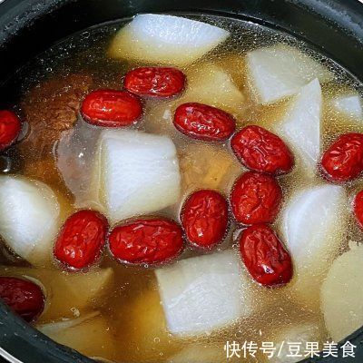 美味|「孕妇食谱」白萝卜清炖羊蝎子，清淡美味